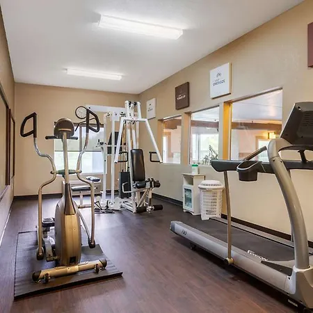 Comfort Inn & Suites 
