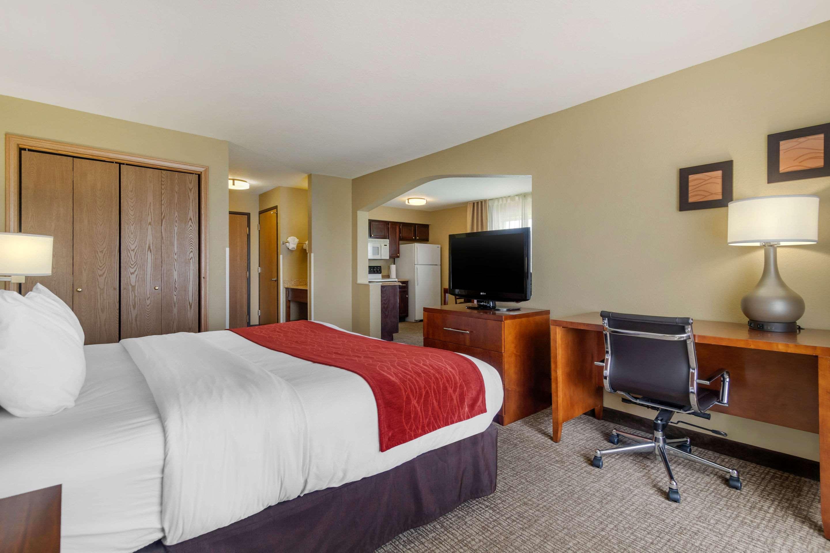 Hotel Comfort & Pittsburg
