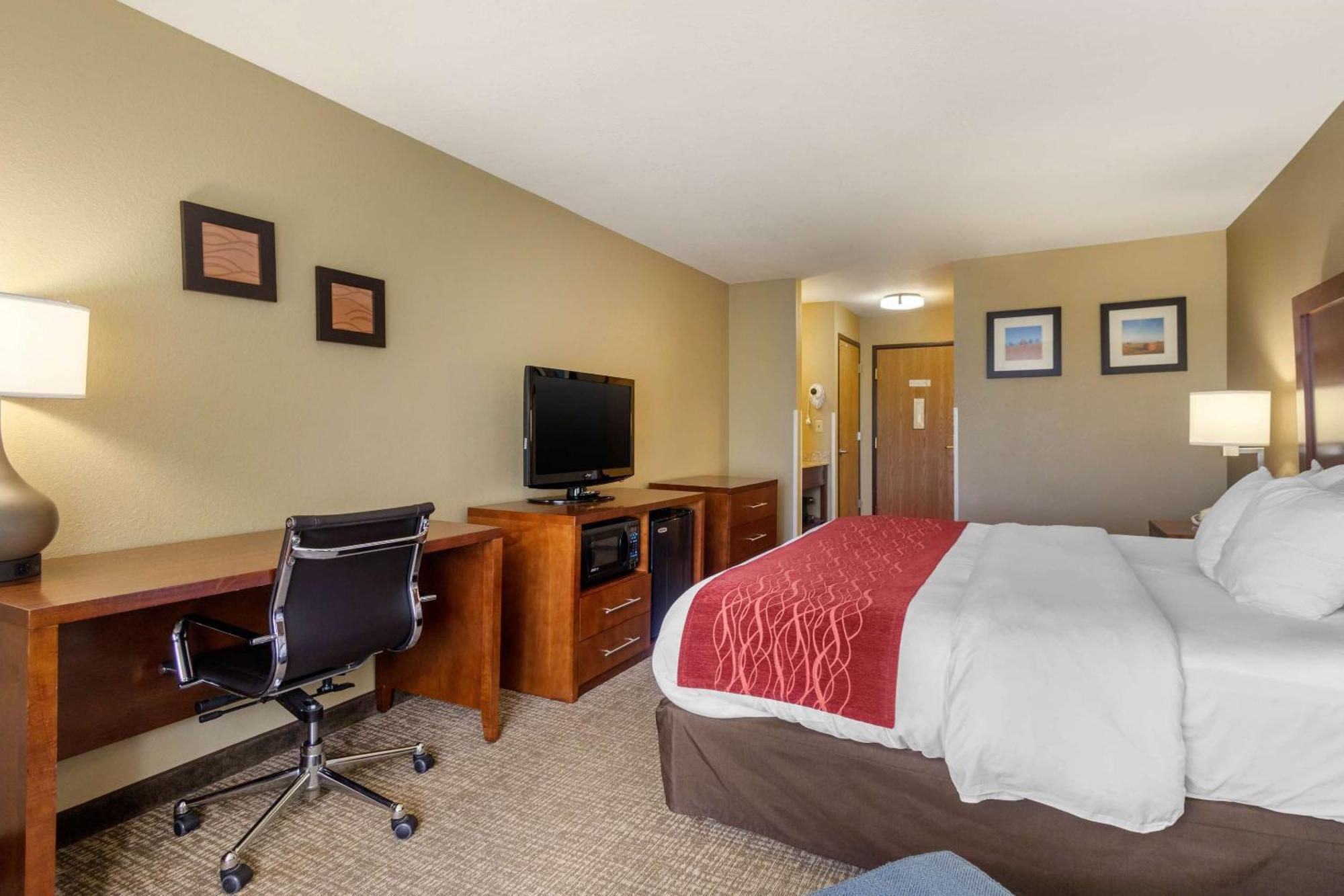 Comfort & 2* Pittsburg