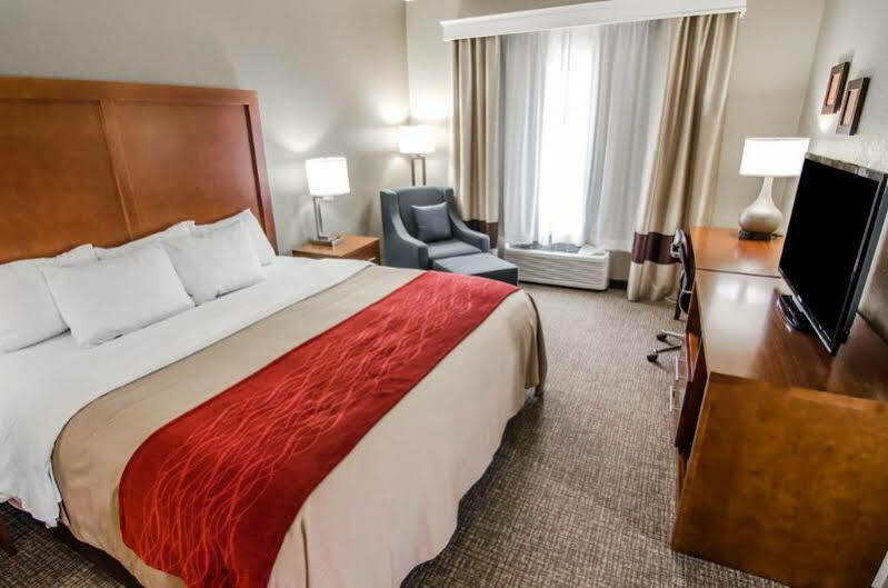 Hotel Comfort & Pittsburg