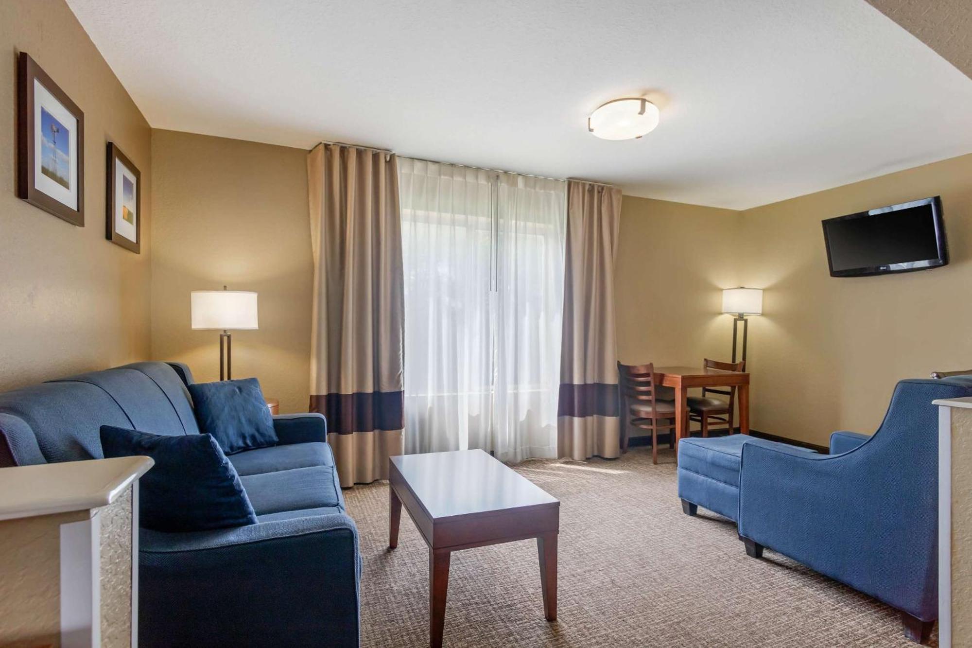 Comfort & 2* Pittsburg