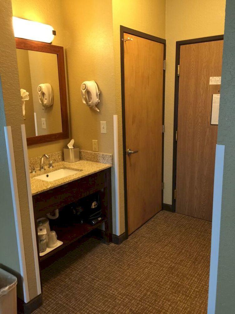 Hotel Comfort &